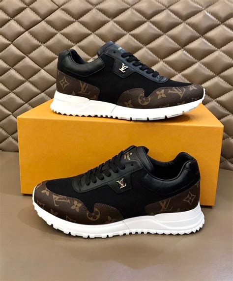 herrenschuhe louis vuitton|Men's Designer Shoes, Sneakers, Footwear.